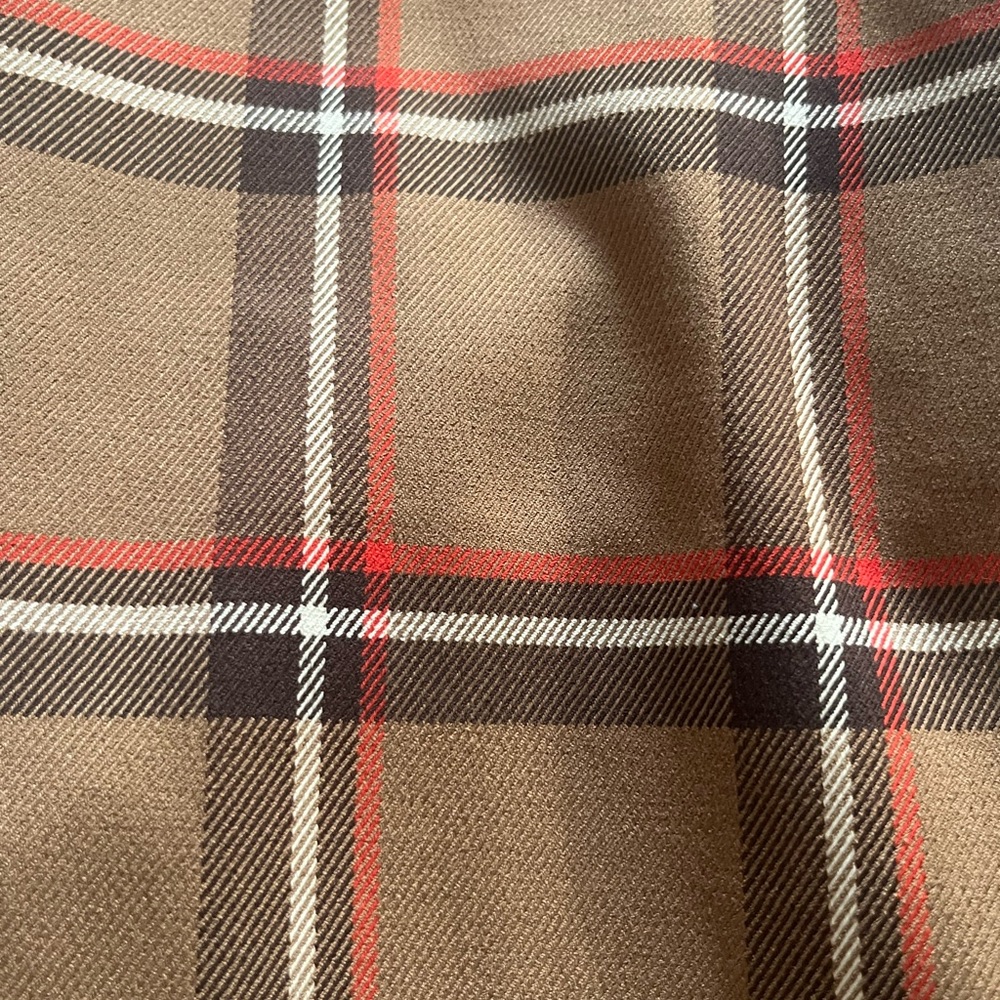 Women’s H&M size 10 brown plaid ankle length pants with pockets and stretch. - Picture 6 of 7